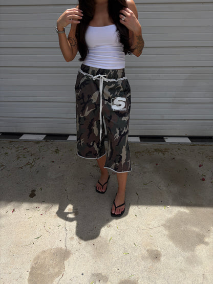 CAMO 3/4 SHORTS